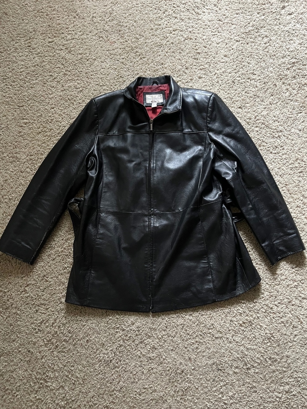 Worthington VTG Women's Black Leather Jacket with Burgundy Lining, Size XL